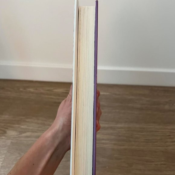 The Light We Carry book, Michelle Obama - Picture 3 of 3